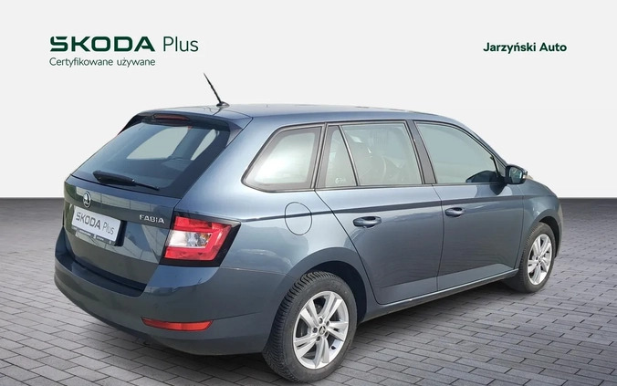 Skoda Fabia cena 42900 przebieg: 129460, rok produkcji 2019 z Ropczyce małe 254